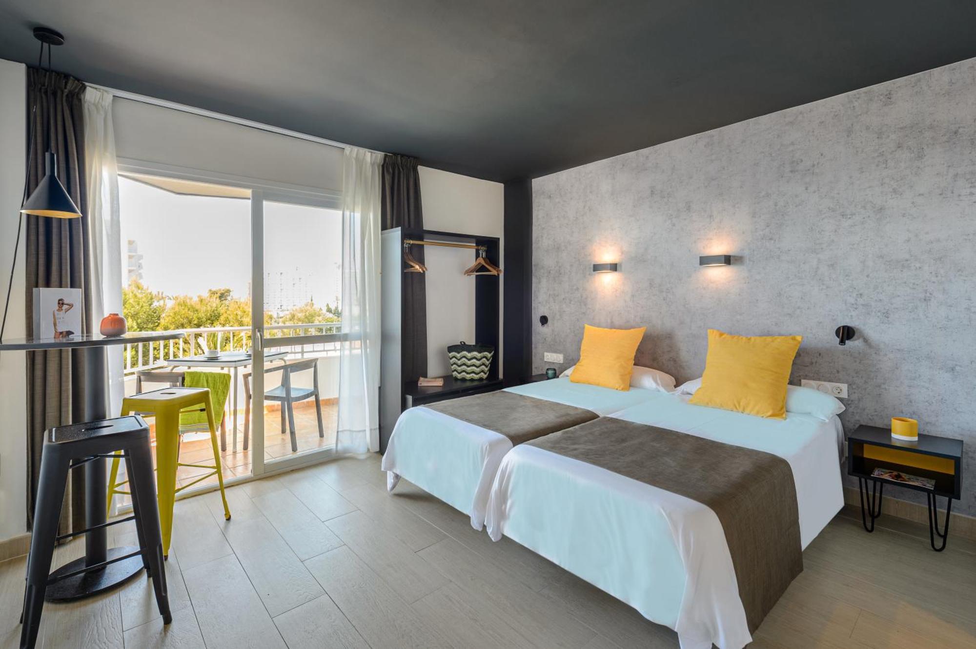Apartamentos Vibra Jabeque Dreams Ibiza stad Exteriör bild