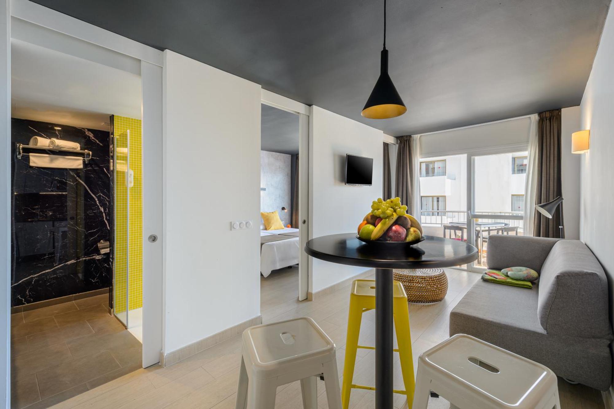 Apartamentos Vibra Jabeque Dreams Ibiza stad Exteriör bild