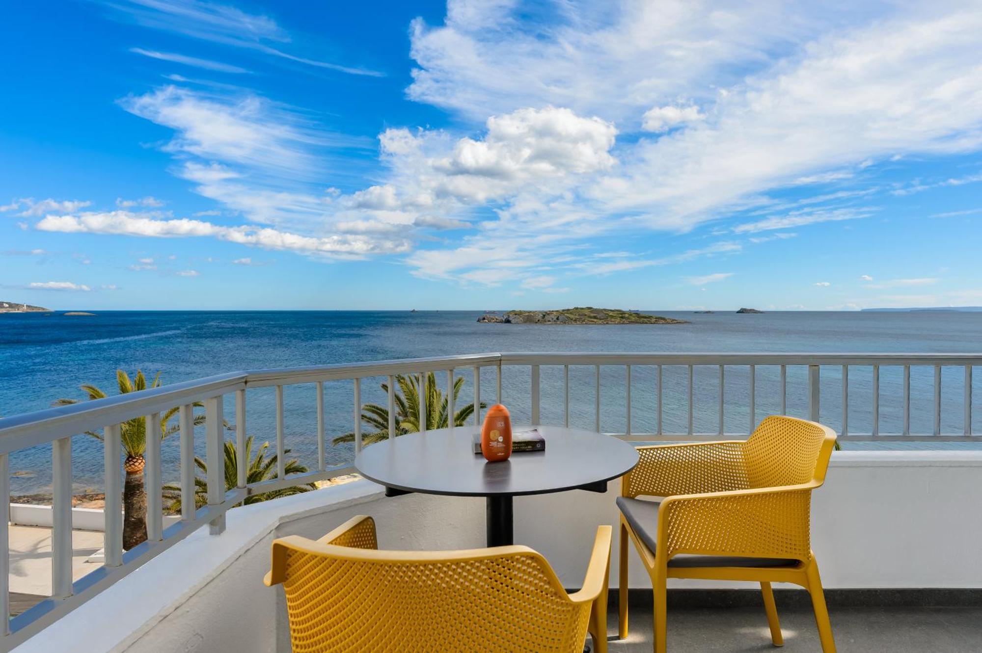 Apartamentos Vibra Jabeque Dreams Ibiza stad Exteriör bild